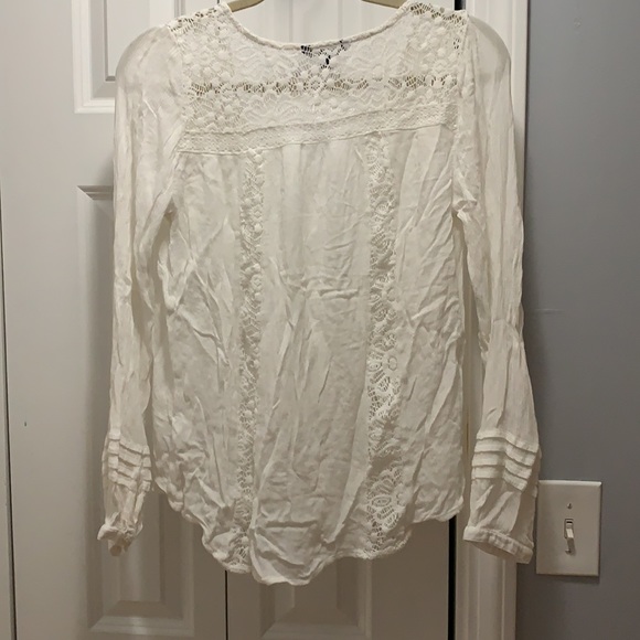 American Eagle White Blouse Size M - Picture 4 of 4